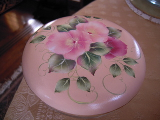 Glass Bowl with pink pansies